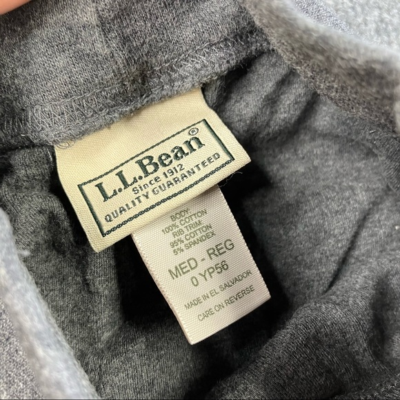 L.L. Bean Traditional Fit grey Turtleneck - Size medium - Picture 6 of 7